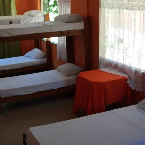 Pousada e Camping Casa Laranja