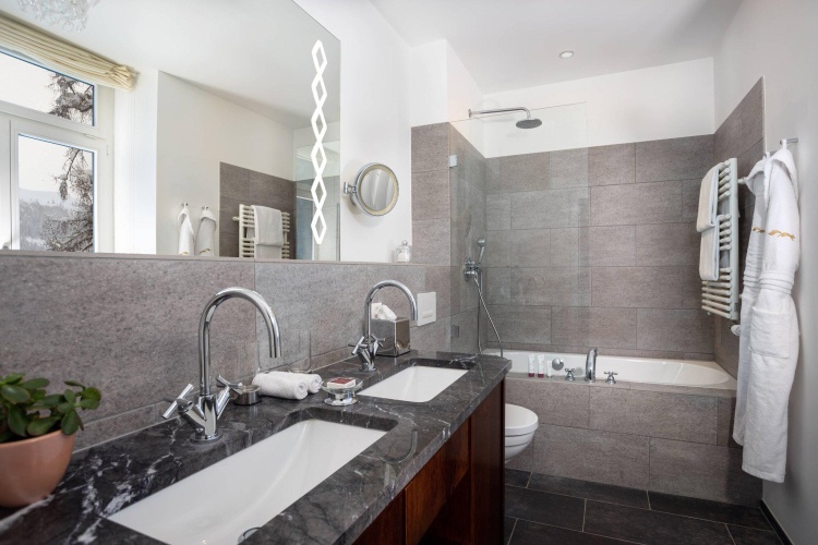 1 Bedroom Deluxe Double Junior Suite with balcony