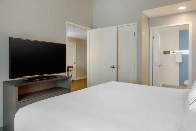 1 Bedroom Double Suite