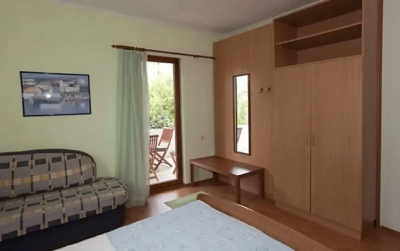 Durda1 - 50 m From Beach - B2