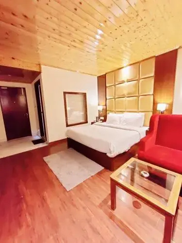 The Alpine Retreat