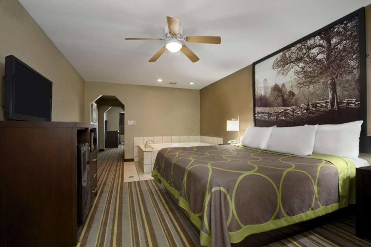 Deluxe Double Suite