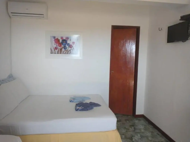 Standard Triple room with sea view