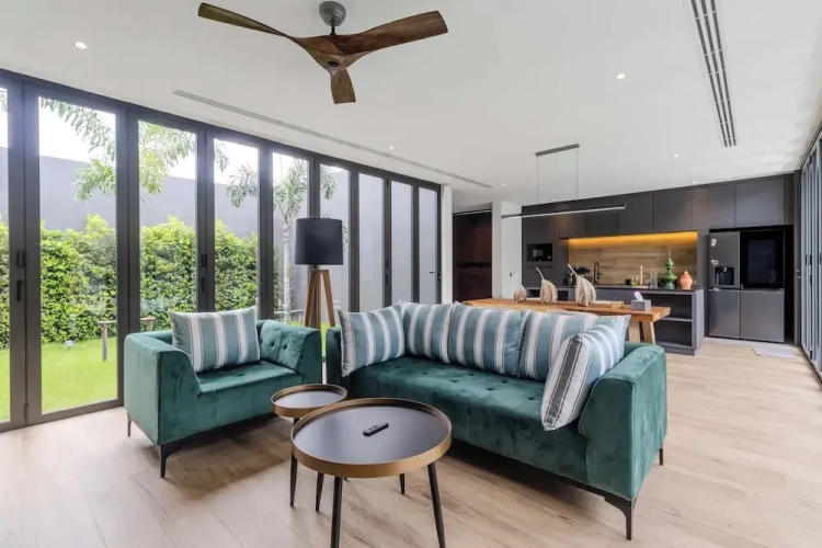 2BR with Pool and Full Kitchen V253