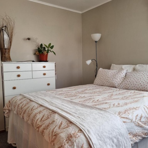 4 Bedrooms Cottage