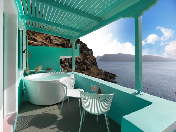 Double Suite with balcony and with sea view