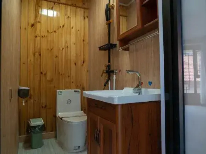 Xianting Yaju Hostel