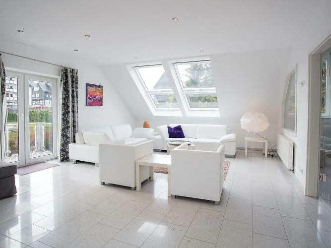 Spacious apartment with sauna and two balconies in Winterberg