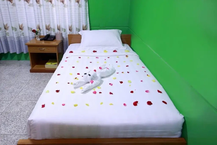 Standard Single room