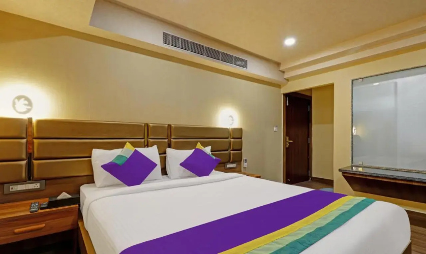 Treebo Tryst Hotel Apollo Grand