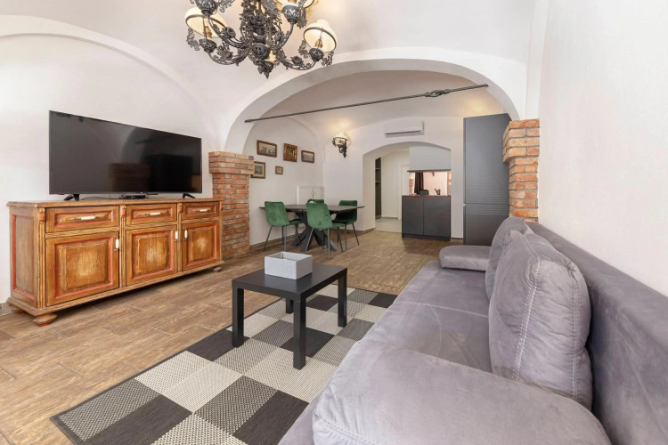 Aroma Apartments