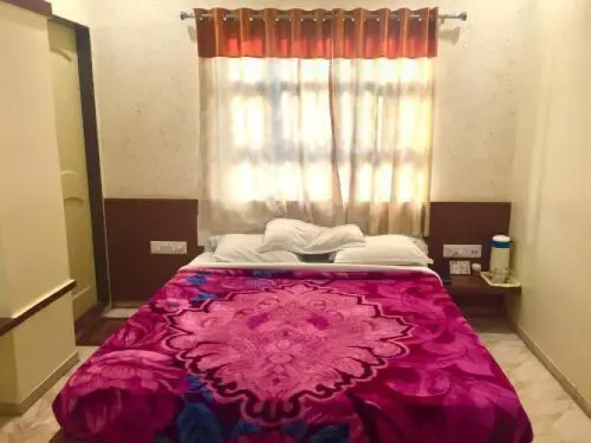 Hotel Bhakti