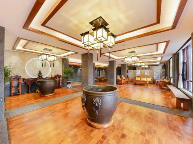 Dali Junbo Haiyue Seaview Hotel