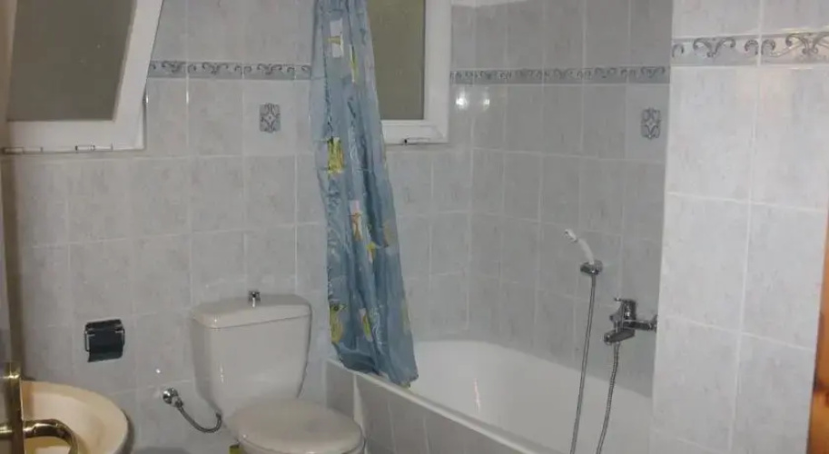 Avlakia Beach Studios & Apartments