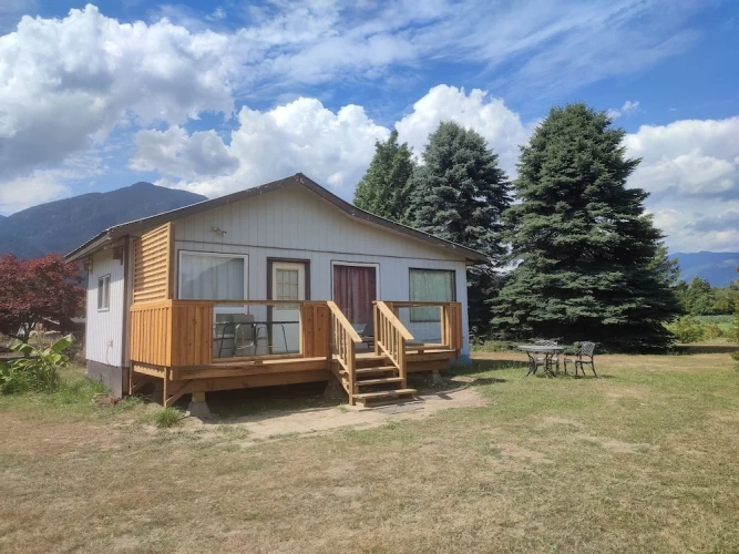1 Bedroom Standard room with mountain view