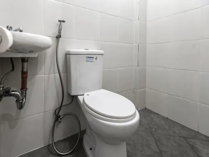 OYO 736 Jade Apartelle