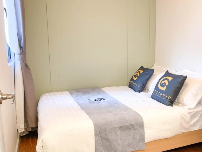 2 Bedrooms Apartment