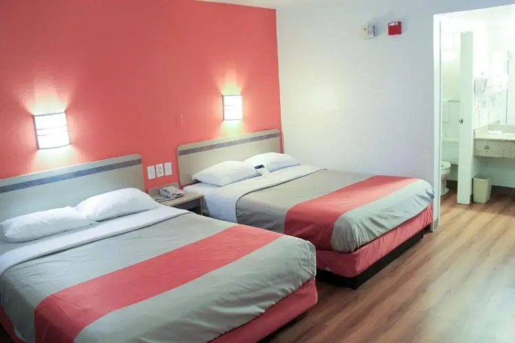 Deluxe Double Suite