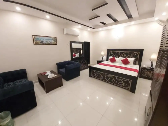 Mairona Hotels Gulberg