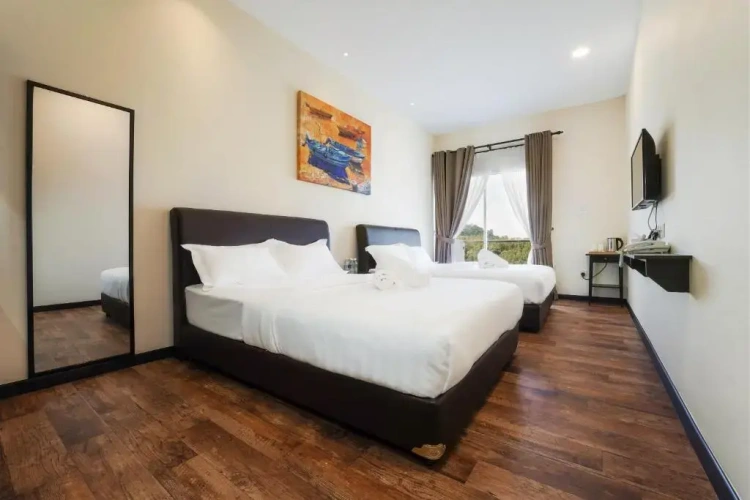 Standard Quadruple room with sea view