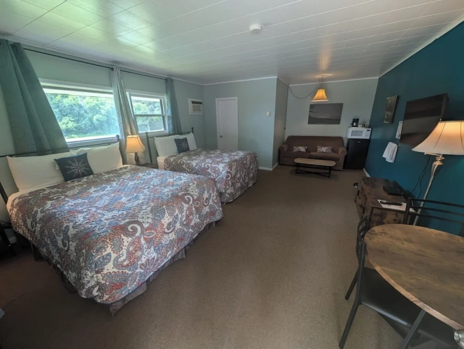 Classic Quadruple room
