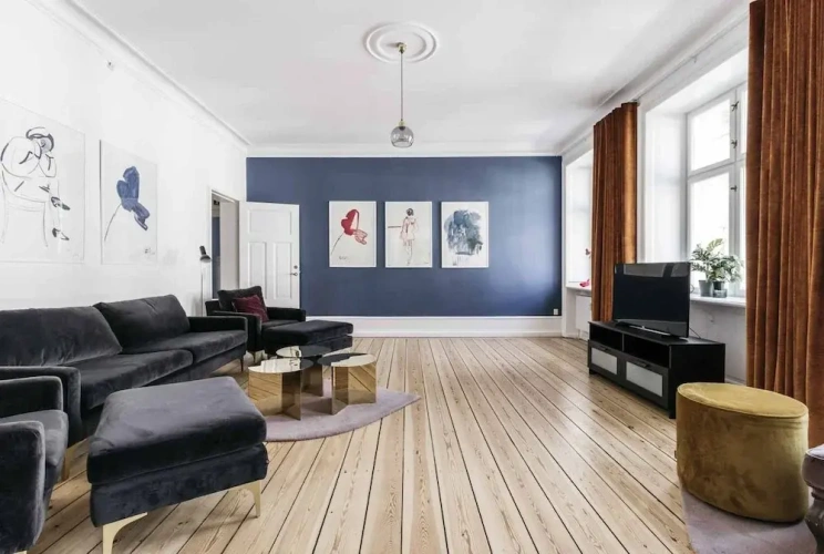 3 Bedrooms Apartment