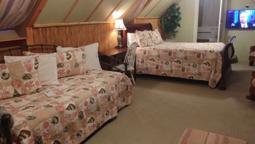Double Suite