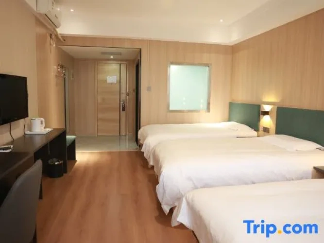 Business Triple room