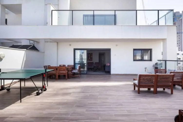 Luxury Apartment