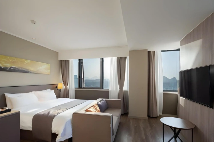 Guest rooms