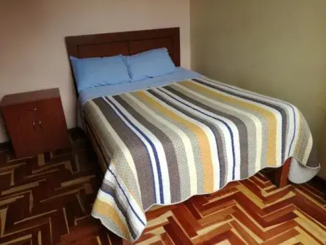 Oscar's Hostal