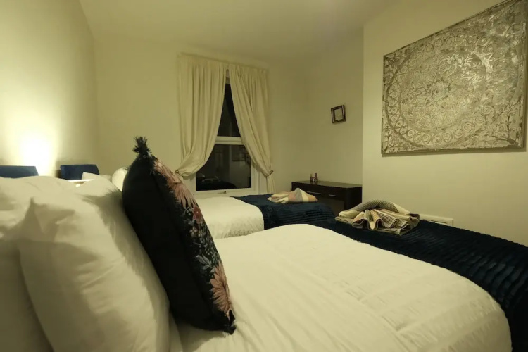 2br-beachviews-petfriendly-freeparking