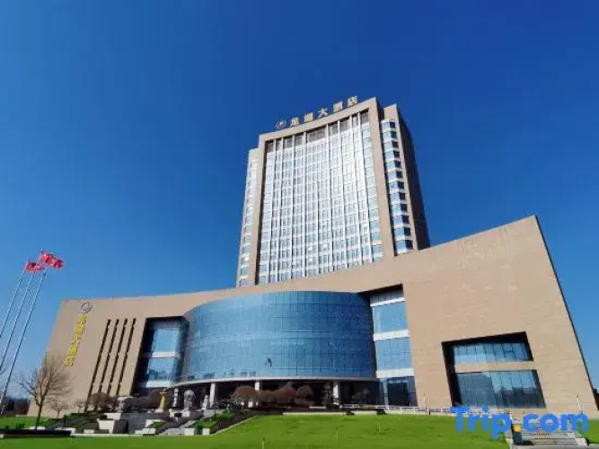 Longhu Hotel