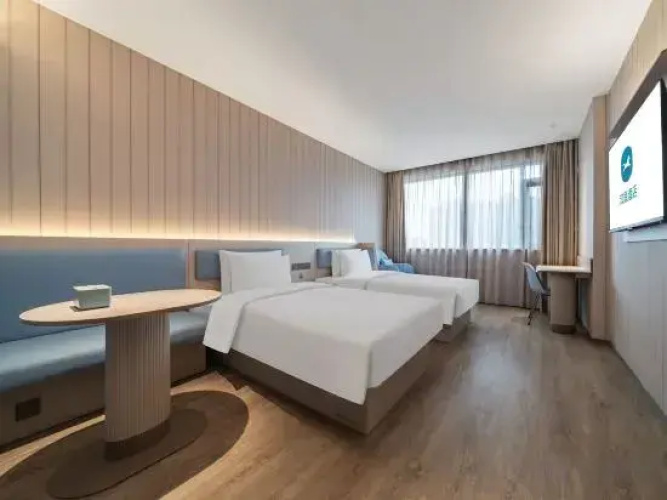 HanTing Hotel (Ningbo Haishu Yinjiangzhen)