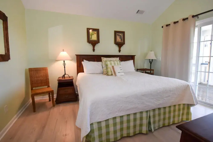 79 Ocean Creek