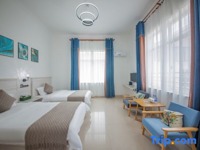 4 Bedrooms Suite with balcony