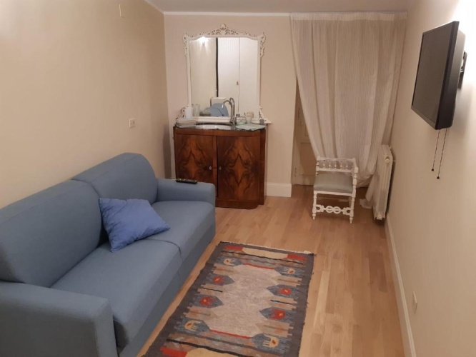3 Bedrooms Apartment