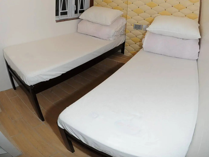 Yee King Hotel