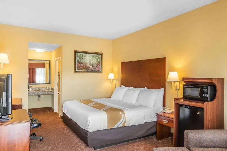 Quality Inn Calera