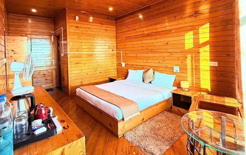 EDM Hostel