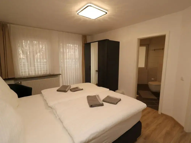 Apartment With Terrace, Essen