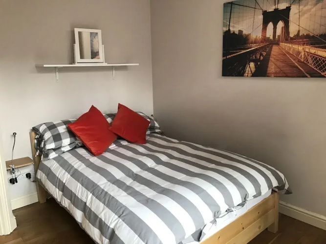 York Road Apartment