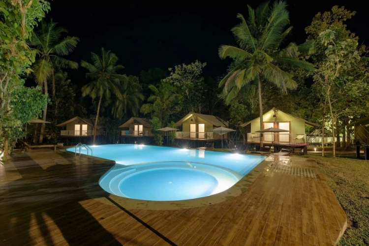 Tent with pool view