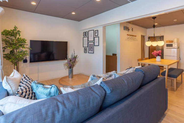 Bijou Suites Pieces