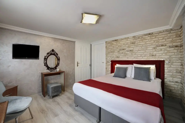 Pretty Sultanahmet Hotel
