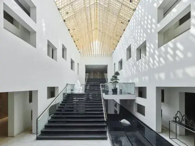 Lintong Yueliu Hotel