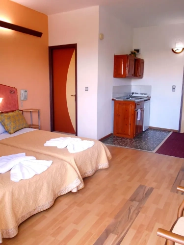 Triple Studio with balcony