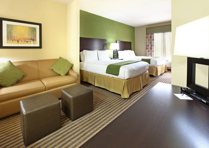 Quadruple Suite