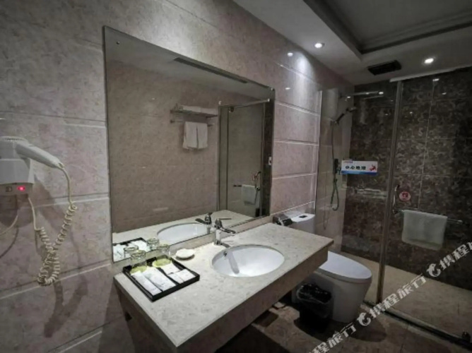 Junyue Hotel
