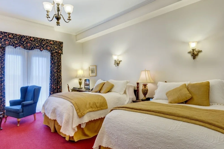 Premium Quadruple room